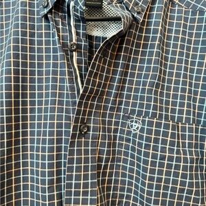Ariat Men's Blue and White Plaid Button Down Shirt